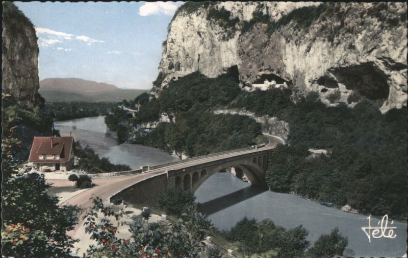 Pont de la Balme & Dent du Chat Tunnel, Aix-les-Bains France