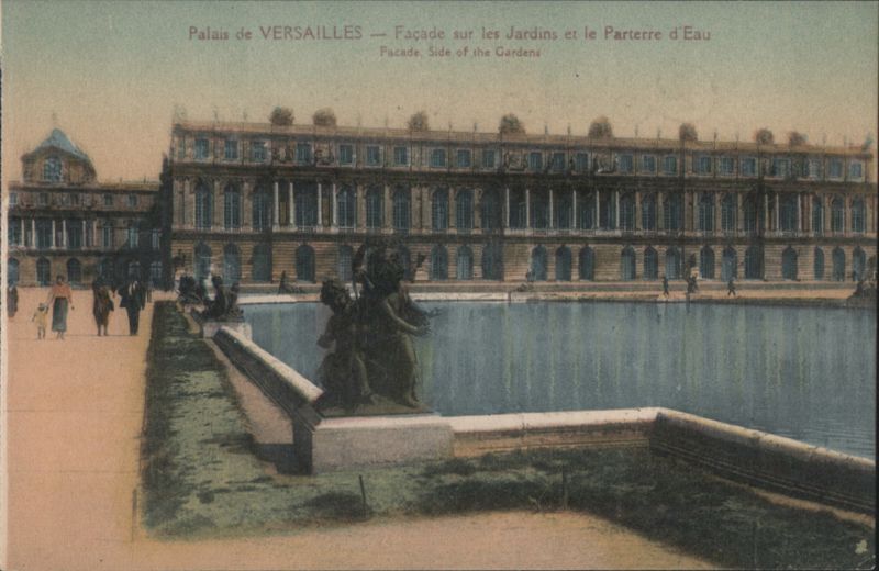Palais de Versailles - Façade sur les Jardins et le Parterre d'Eau France