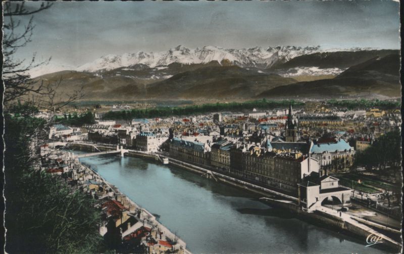 Grenoble General View, River, Mountains, Téléférique France