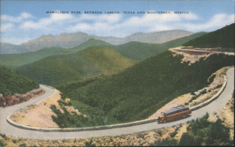 Mamulique Pass, Winding Road with Bus Monterrey Mexico