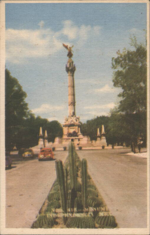 Monumento de la Independencia, Mexico City, Cacti