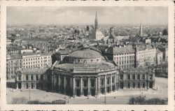 Wien: Blick vom Rathaus aufs Burgtheater Postcard