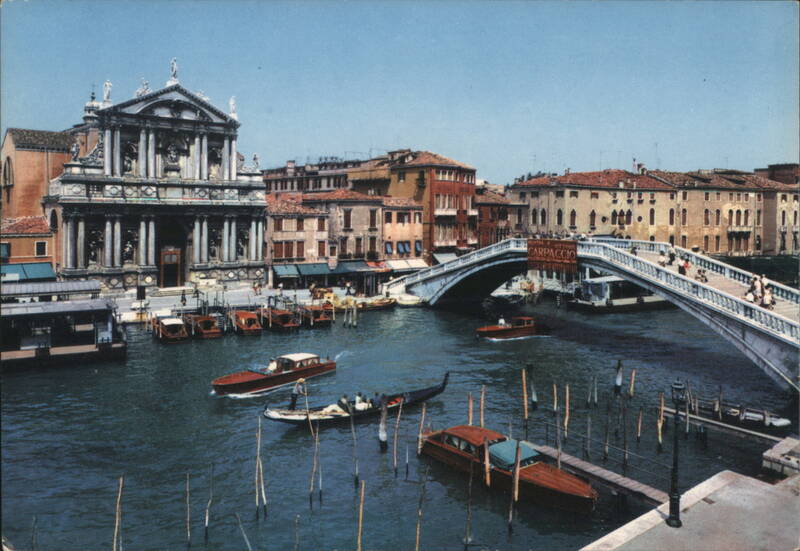 Ponte e Chiesa degli Scalzi, Venice Canal View Italy