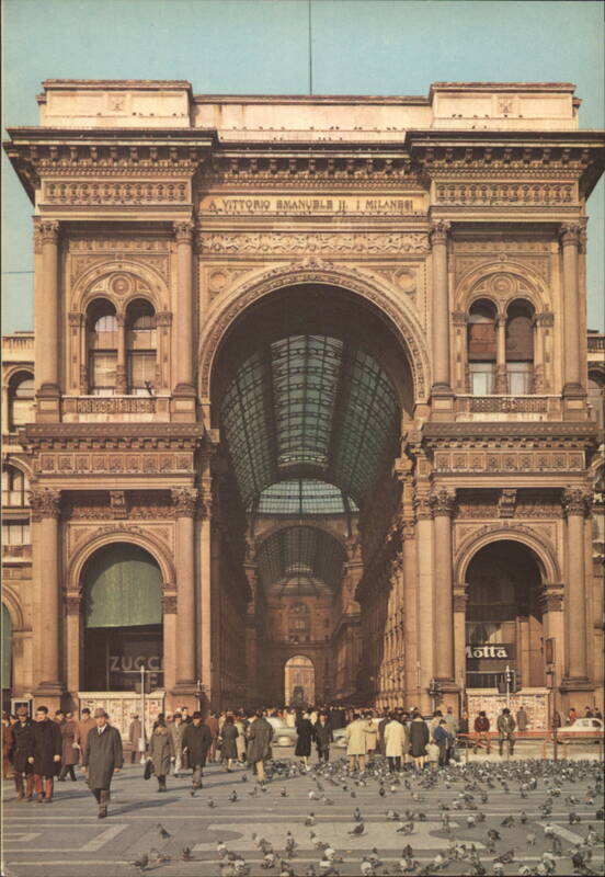 Galleria Vittorio Emanuele II, Front View Milan Italy