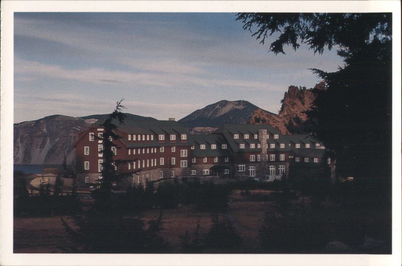 Crater Lake Lodge, Crater Lake National Park Oregon