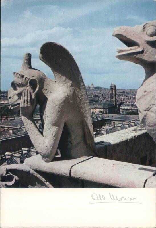 Les Chimères de Notre-Dame, Paris France