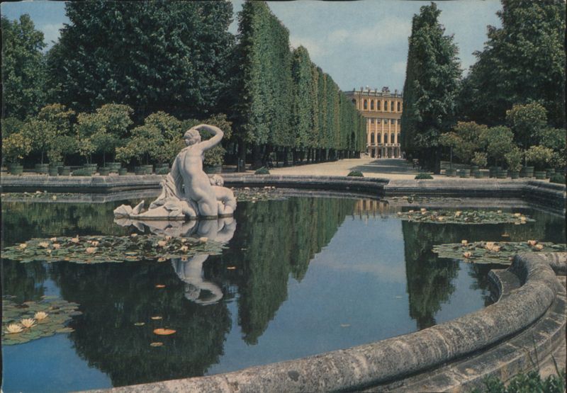 Schloß Schönbrunn, Sternbassin, Wien Vienna Austria