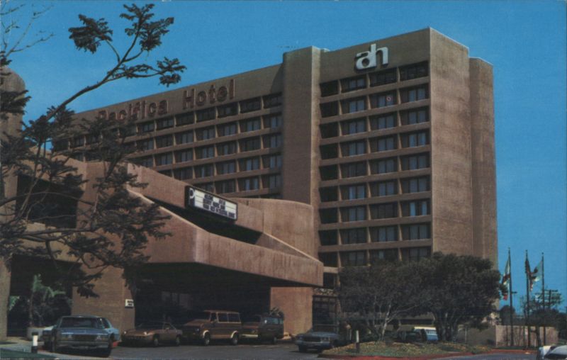 Pacifica Hotel, Culver City, California