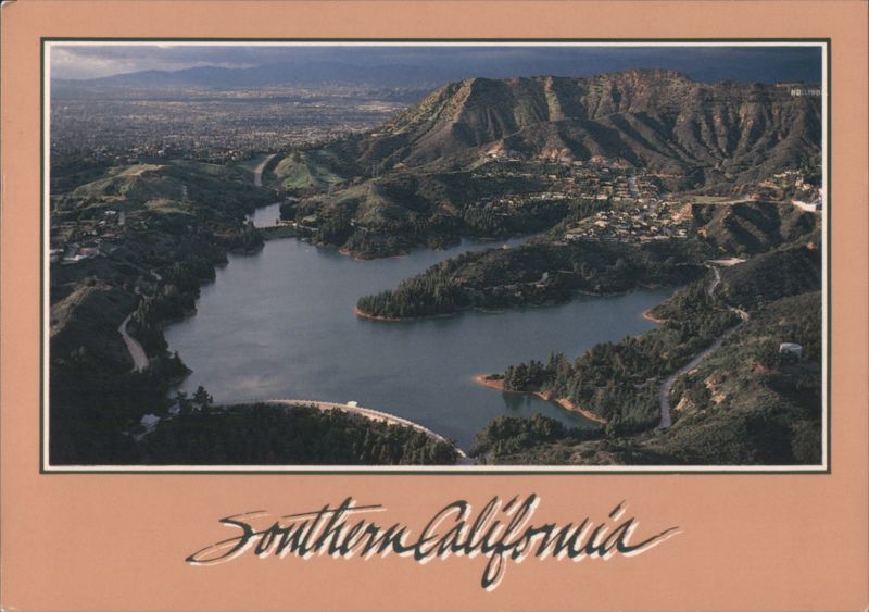 Lake Hollywood, Hollywood Hills, Los Angeles Cityscape California