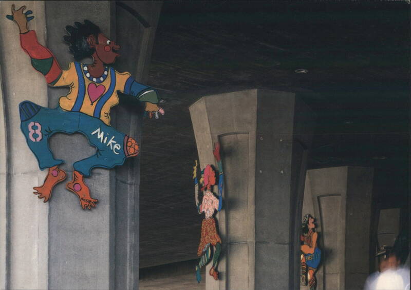 JoeSam. Hide-n-Seek Art, Metro Green Line, Los Angeles California