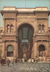 Galleria Vittorio Emanuele II, Front View Postcard