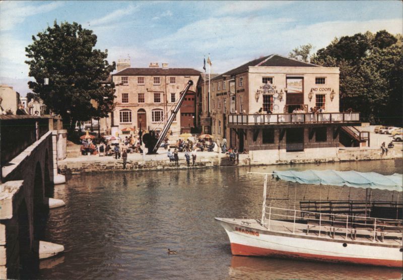 Head of the River Pub, Folly Bridge, River Thames, Oxford United Kingdom