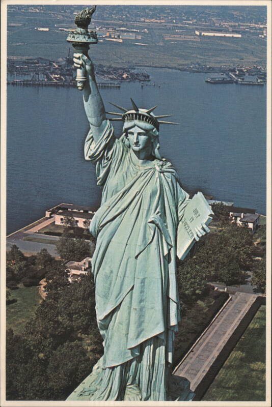 Statue of Liberty, Liberty Island, Gateway to New World New York