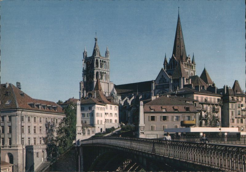 La Cathédrale depuis le Pont Bessières, Lausanne Switzerland