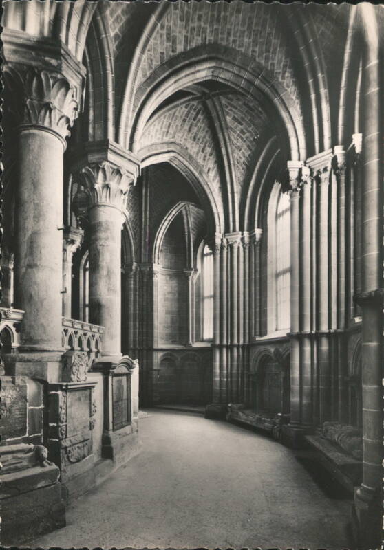 Cathédrale de Lausanne, Le Déambulatoire (côté sud) Switzerland