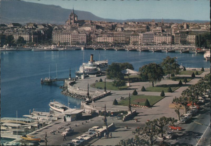 Genève Vue générale Quai du Mont Blanc la Rade et la Ville Switzerland