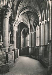 Cathédrale de Lausanne, Le Déambulatoire (côté sud) Postcard