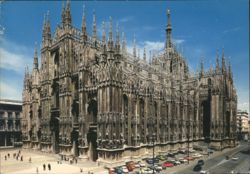 Milan Cathedral (Duomo di Milano) Postcard