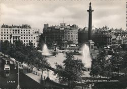 Trafalgar Square, Nelson's Column, London Postcard