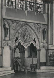 Westminster Abbey, Entrance to Chapter House, E. side Postcard
