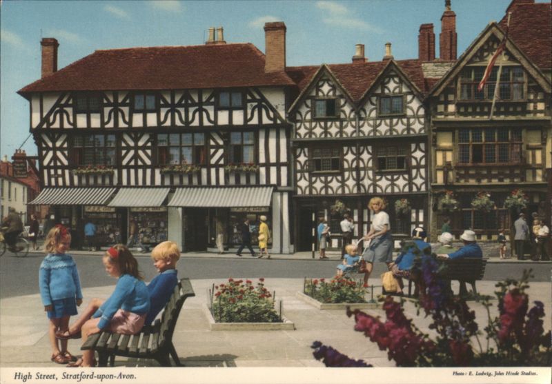 High Street, Stratford-upon-Avon - Harvard House, Garrick Inn United Kingdom