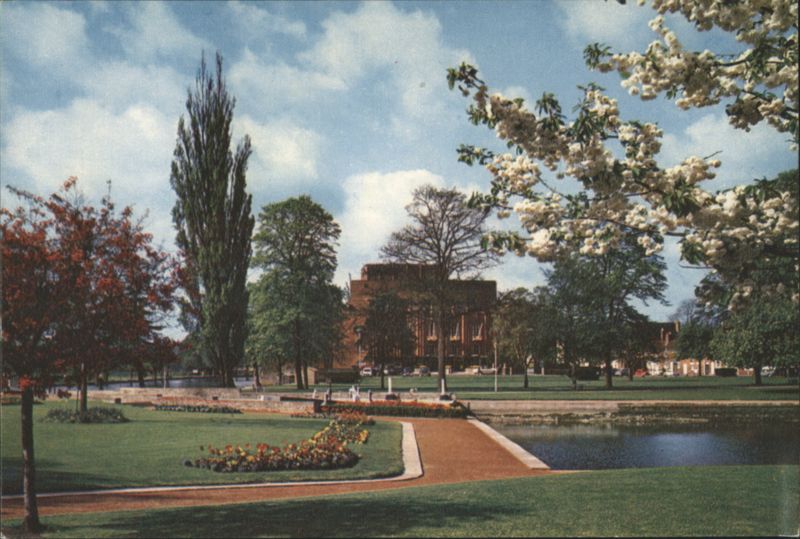 Bancroft Gardens, Royal Shakespeare Theatre, Stratford-upon-Avon United Kingdom