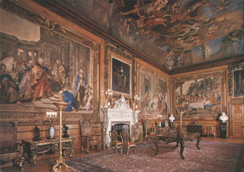 Windsor Castle: The Queen's Presence Chamber United Kingdom