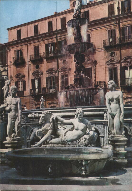 Fontana Pretoria - La Regina Giovanna Palermo Italy