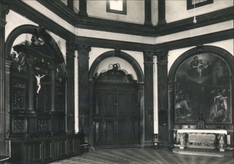 Florence, Santo Spirito Church Sacristy by Sangallo & Cronaca Italy