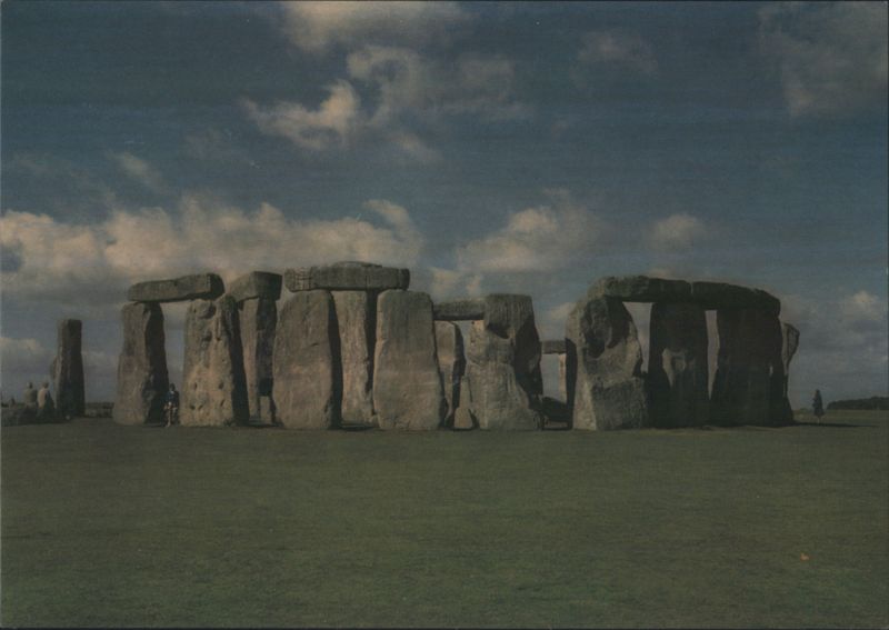 Stonehenge, Wiltshire, View from the east England