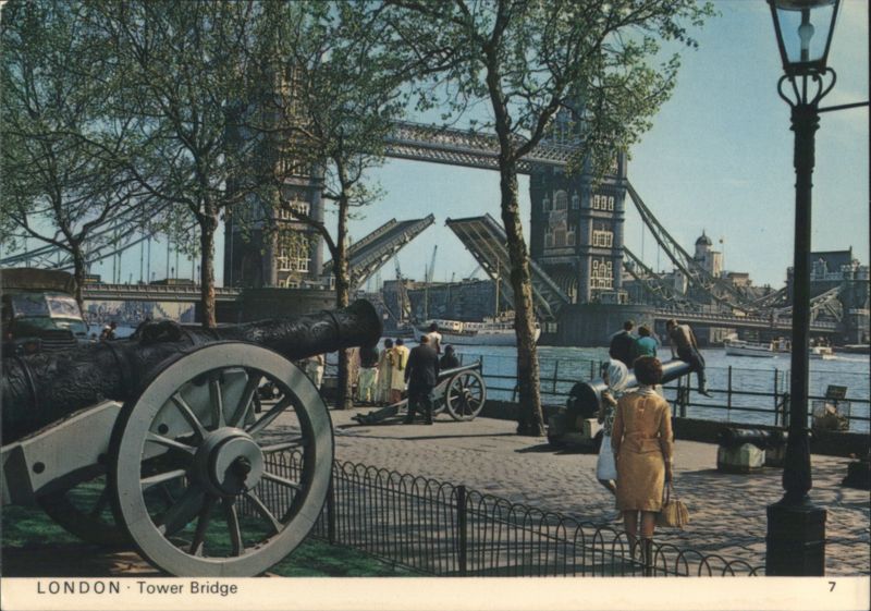 Tower Bridge, London, Open Bascules, Cannons, People United Kingdom