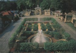 Wilton House Memorial Garden, Salisbury, England Postcard