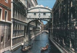 Bridge of Sighs, Gondolas on Canal, Venice Postcard