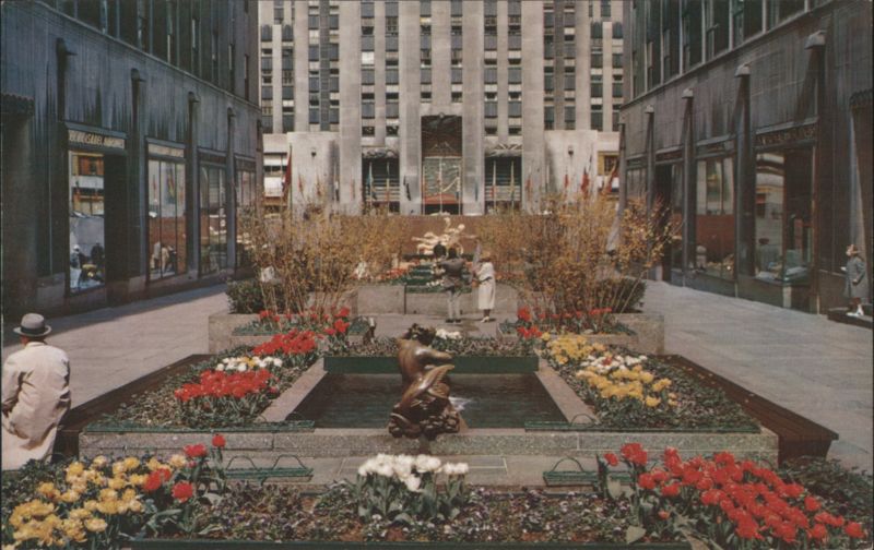 Channel Gardens, Rockefeller Center, UN Flags, New York City