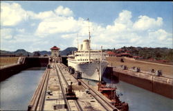 SS Kungsholm Postcard