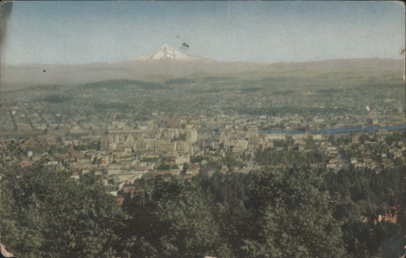 Portland, Oregon Cityscape & Mt. Hood