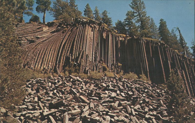 Devil's Post Pile National Monument, Basalt Columns California