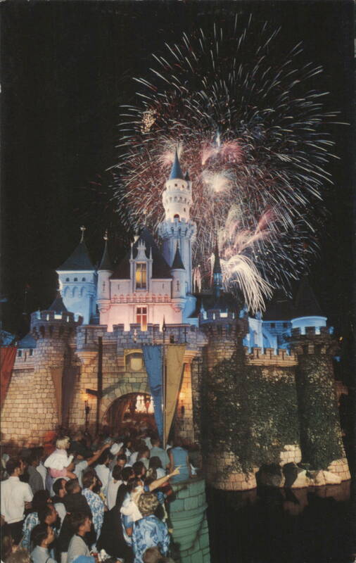 Disneyland Castle 'Fantasy in the Sky' Fireworks