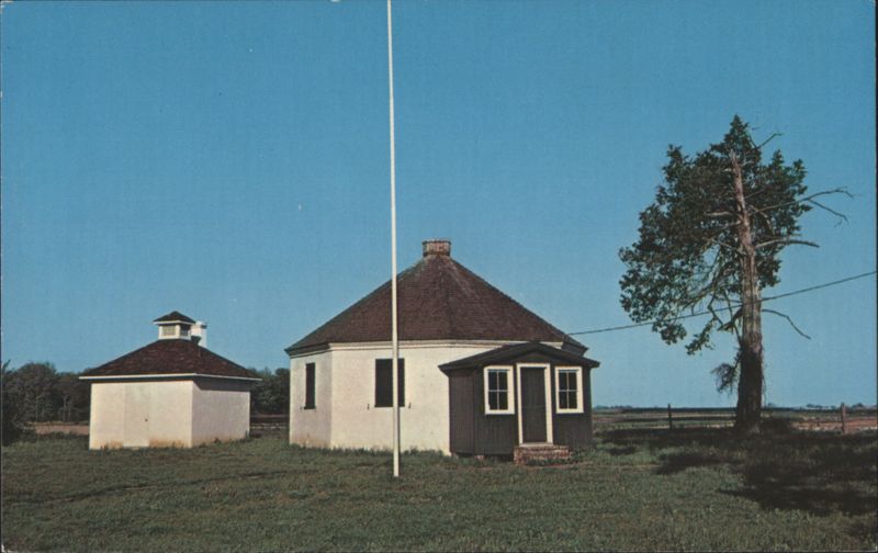 Octagonal School House, Dover, Delaware Richard C. Pulling