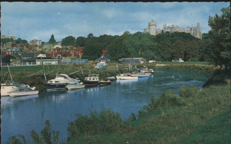 Arundel: The River Arun and Arundel Castle United Kingdom