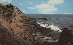 Seaside Homes, Jagged Cliffs, California Coast Postcard