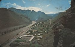 Riggins, Salmon River, Idaho - Fishing & Hunting Postcard