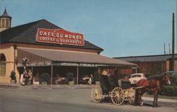 Cafe Du Monde Coffee & Doughnuts, New Orleans Postcard