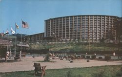 Seven Springs Mountain Resort High-Rise Hotel, Tennis Courts Postcard
