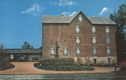 Brandywine River Museum, Chadds Ford, PA Postcard