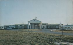 Quality Court Motel and Embers Restaurant, Carlisle Postcard