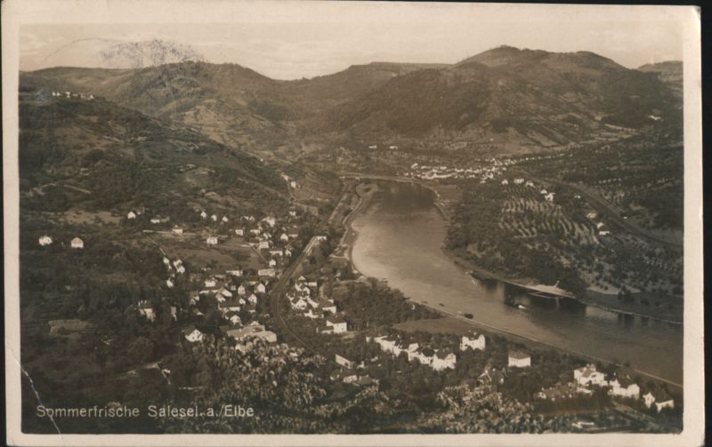 Sommerfrische Salesel an der Elbe River Valley View Czechoslovakia