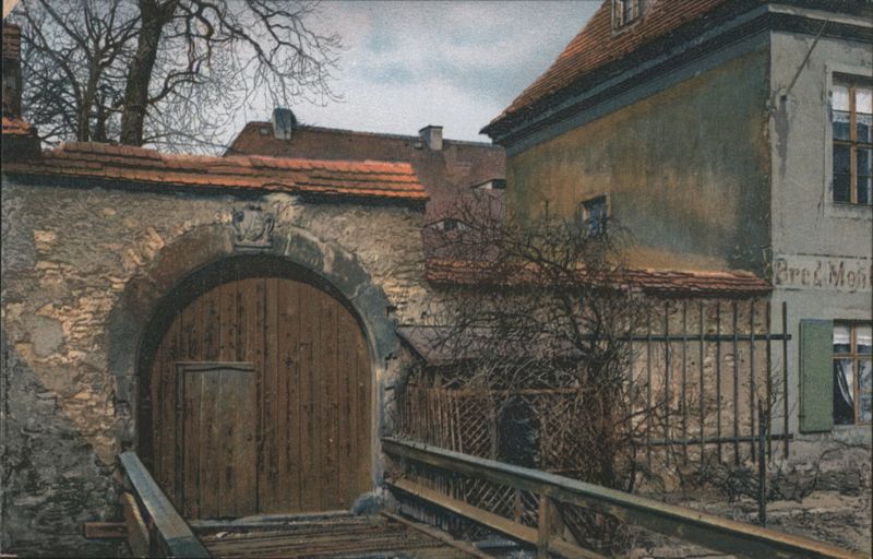 Alt-Dresden. Thor an der alten Pulvermühle. Germany