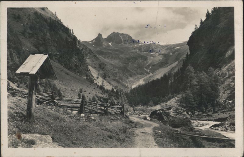 Am Weg zum Alten Pocher, Sonnblickgletscher 1800m Austria