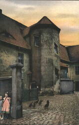 Alt-Dresden Am Fischhofplatz, Children & Chickens Postcard